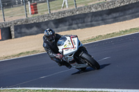 brands-hatch-photographs;brands-no-limits-trackday;cadwell-trackday-photographs;enduro-digital-images;event-digital-images;eventdigitalimages;no-limits-trackdays;peter-wileman-photography;racing-digital-images;trackday-digital-images;trackday-photos
